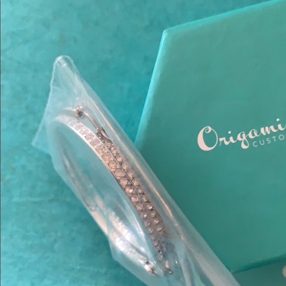 Large silver hoop earrings - Picture 2 of 2